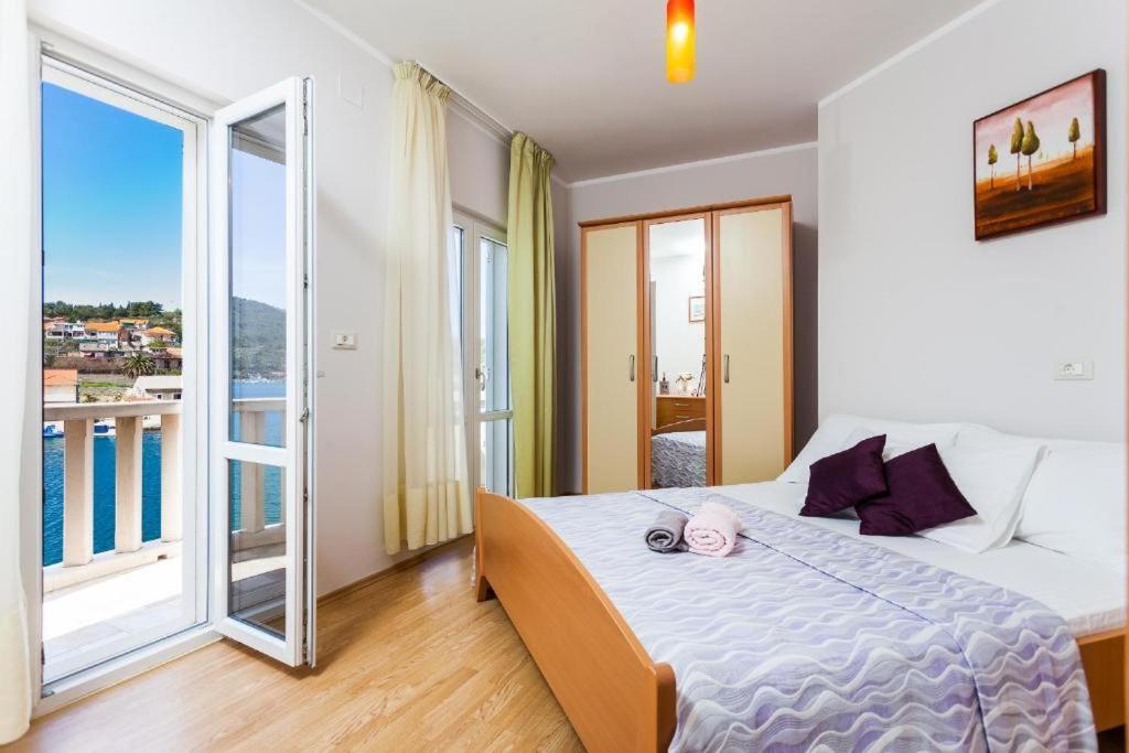 Apartments Dea Caeli Вела-Лука Экстерьер фото